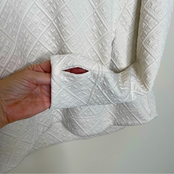 Sherpa Adventure Gear Nyano Pullover Nyano is the Nepali word for "warm." Hiking - Picture 12 of 16